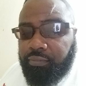 Meet your Posher, Damien